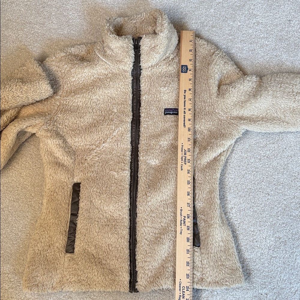 Patagonia Cream Sherpa Fleece Jacket - Picture 11 of 13